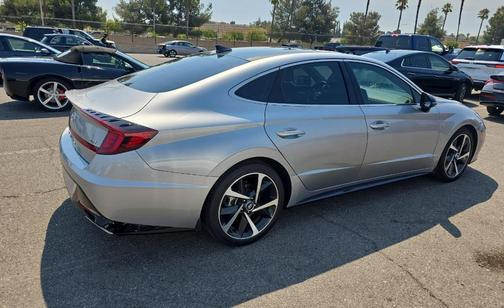 2022 Hyundai SONATA SEL Plus
