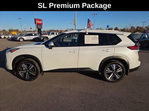 2024 Nissan Rogue SL