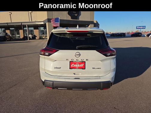 2024 Nissan Rogue SL