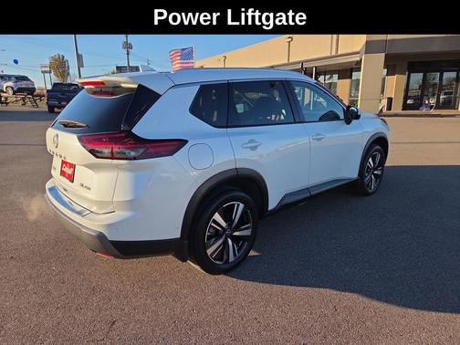 2024 Nissan Rogue SL