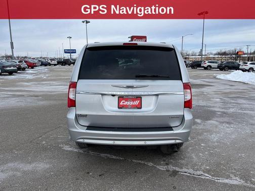 2011 Chrysler Town & Country Limited