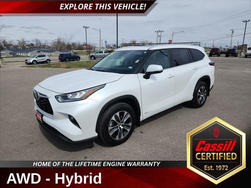 2025 Toyota Highlander Hybrid XLE