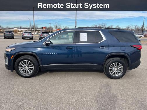 2023 Chevrolet Traverse LT Leather