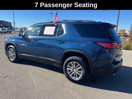 2023 Chevrolet Traverse LT Leather