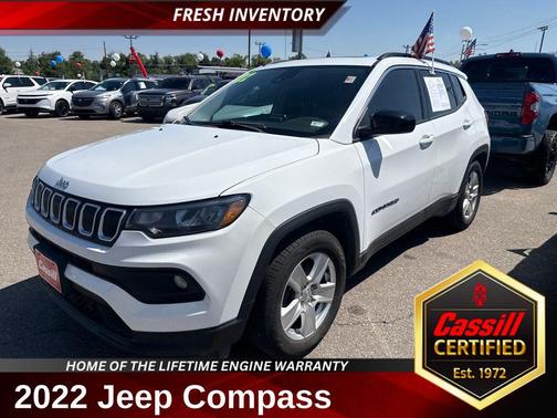 Bright White Clearcoat 2022 Jeep Compass Latitude