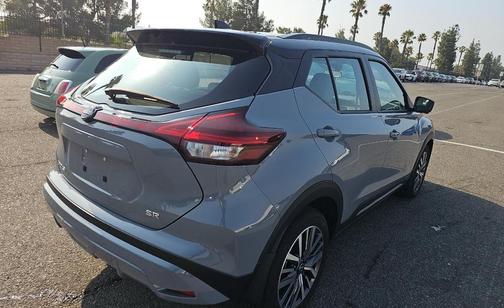 2024 Nissan Kicks SR