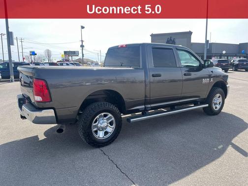 Granite Crystal Metallic Clearcoat 2017 RAM 3500 Tradesman Crew Cab 4x4 6'4' Box