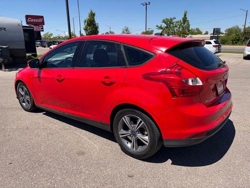 Race Red 2014 Ford Focus SE