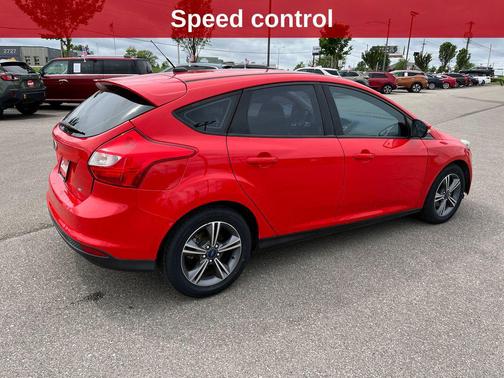 Race Red 2014 Ford Focus SE