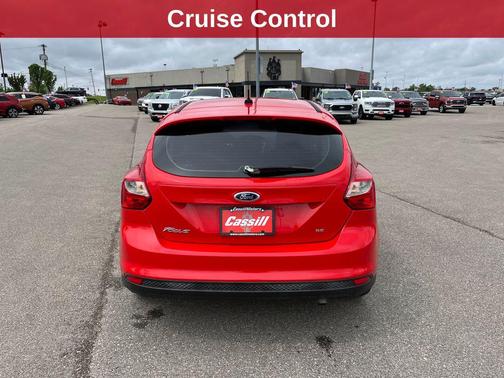Race Red 2014 Ford Focus SE
