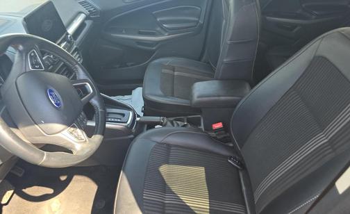 2020 Ford EcoSport SES