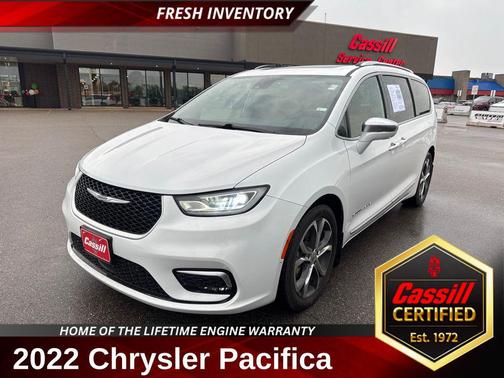 Bright White Clearcoat 2022 Chrysler Pacifica L