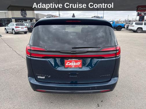 Fathom Blue Pearlcoat 2025 Chrysler Pacifica Limited