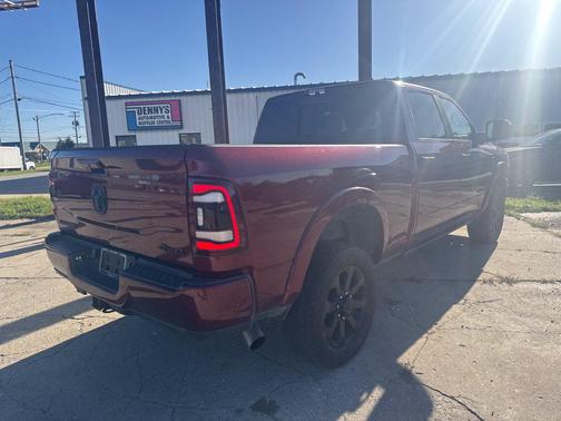 Delmonico Red Pearlcoat 2022 RAM 2500 Laramie Crew Cab 4x4 6'4' Box