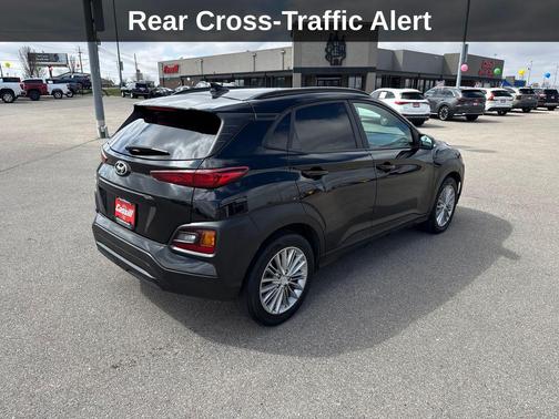 Ultra Black 2020 Hyundai KONA SEL Plus