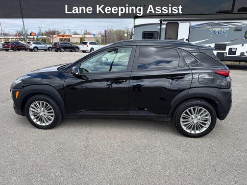 2020 Hyundai KONA SEL Plus