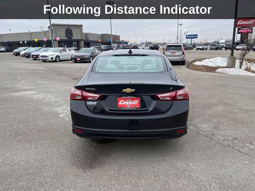 2022 Chevrolet Malibu FWD LT