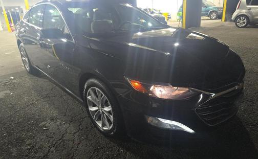 2022 Chevrolet Malibu FWD LT