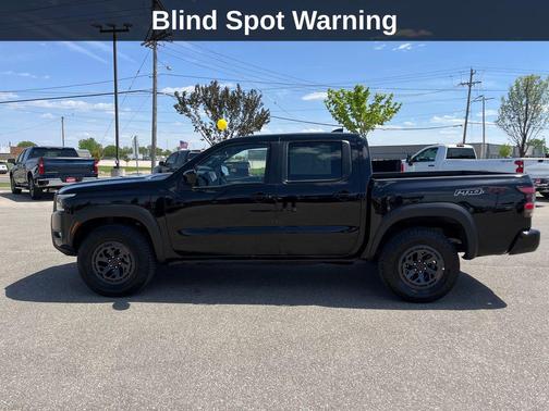 Super Black 2026 Nissan Frontier PRO-4X