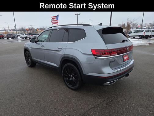 2024 Volkswagen Atlas 2.0T SE w/Technology 4MOTION