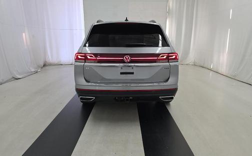 2024 Volkswagen Atlas 2.0T SE w/Technology 4MOTION