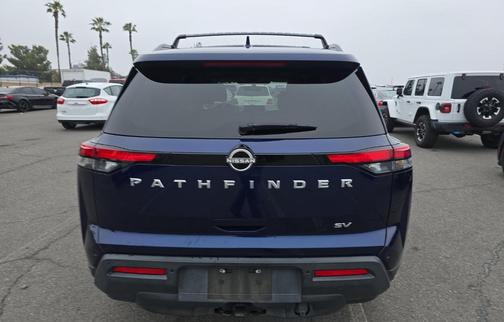 2022 Nissan Pathfinder SV 2WD