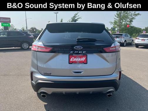 2021 Ford Edge Titanium