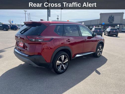 2021 Nissan Rogue SL