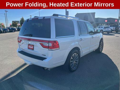 2015 Lincoln Navigator Base