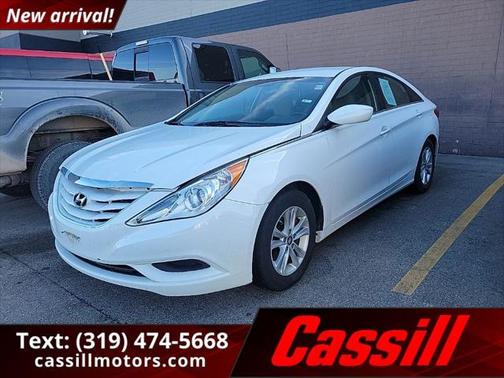 2013 Hyundai SONATA GLS