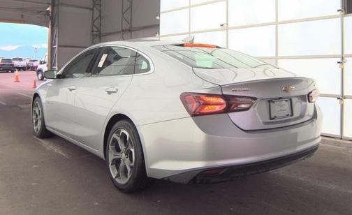 2021 Chevrolet Malibu FWD LT