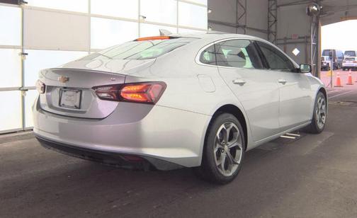 2021 Chevrolet Malibu FWD LT