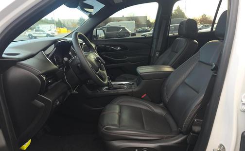 2022 Chevrolet Traverse RS