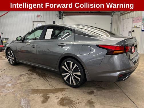 2020 Nissan Altima SR VC-Turbo FWD