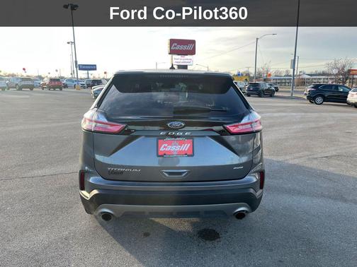 2023 Ford Edge Titanium