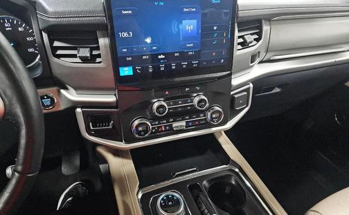 2022 Ford Expedition Max XLT