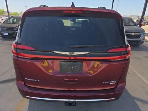 Velvet Red Pearlcoat 2022 Chrysler Pacifica Limited