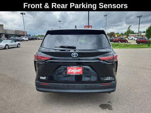2021 Toyota Sienna XLE 7 Passenger