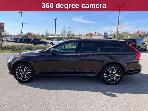 Brown Metallic 2017 Volvo V90 Cross Country T6