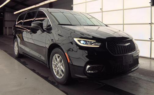 2025 Chrysler Pacifica L