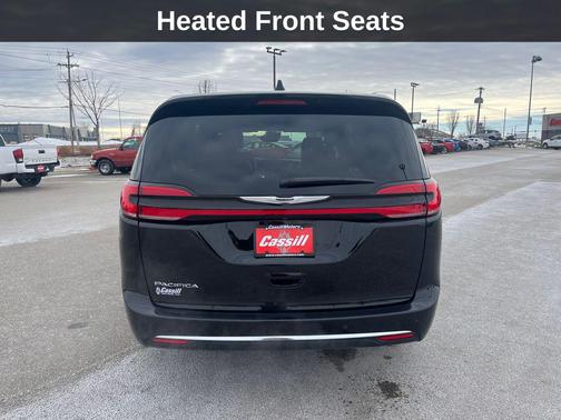 2025 Chrysler Pacifica L