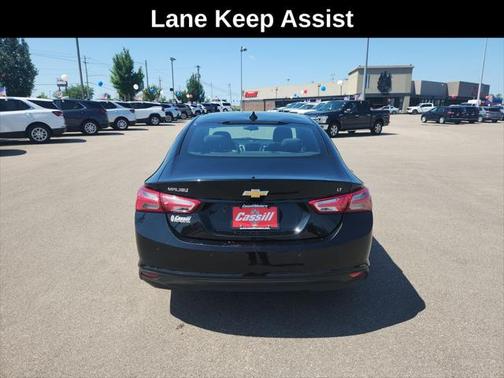 2022 Chevrolet Malibu FWD LT