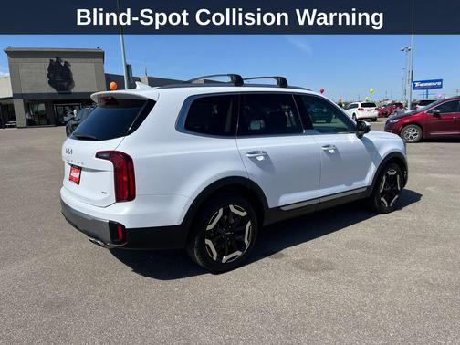 Glacial White Pearl 2025 Kia Telluride S
