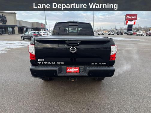 2022 Nissan Titan XD SV