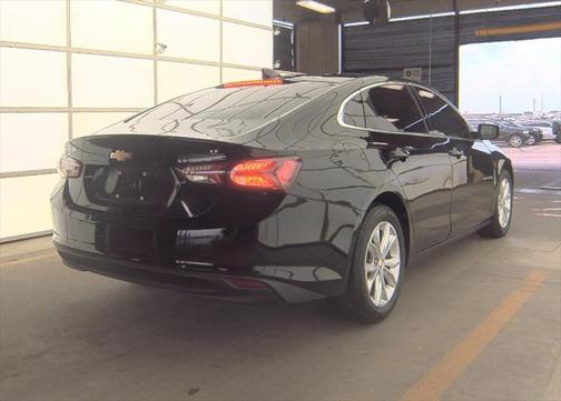 2021 Chevrolet Malibu FWD LT