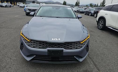 2022 Kia K5 EX