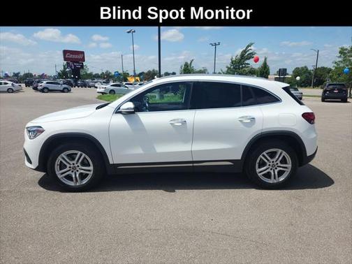 2021 Mercedes-Benz GLA 250 Base 4MATIC