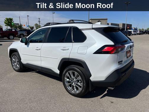 Wind Chill Pearl 2023 Toyota RAV4 XLE Premium