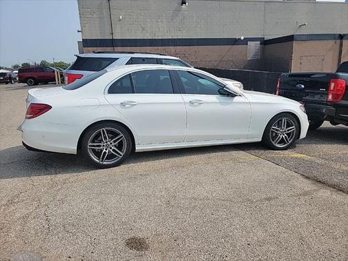 2019 Mercedes-Benz E-Class E 300