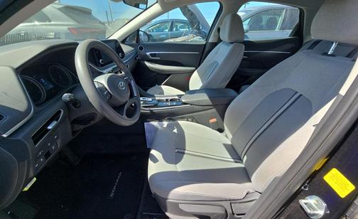 2020 Hyundai SONATA SE